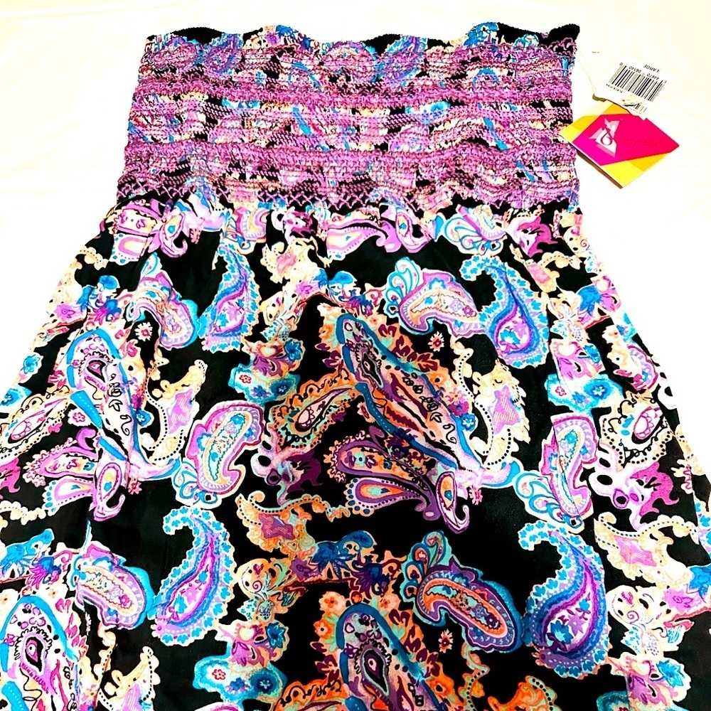 Summer halter top dress brand new size L beautiful paisley print beach vibes🏝️
